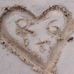 Keep Love Alive While Traveling
