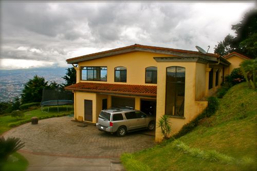 Hernan's House in Costa Rica